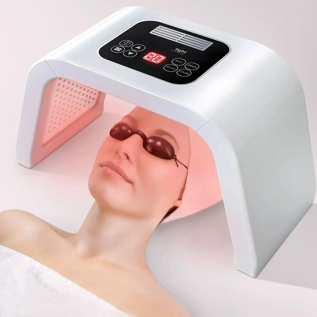 uso de la cabina led facial con terapia de luz